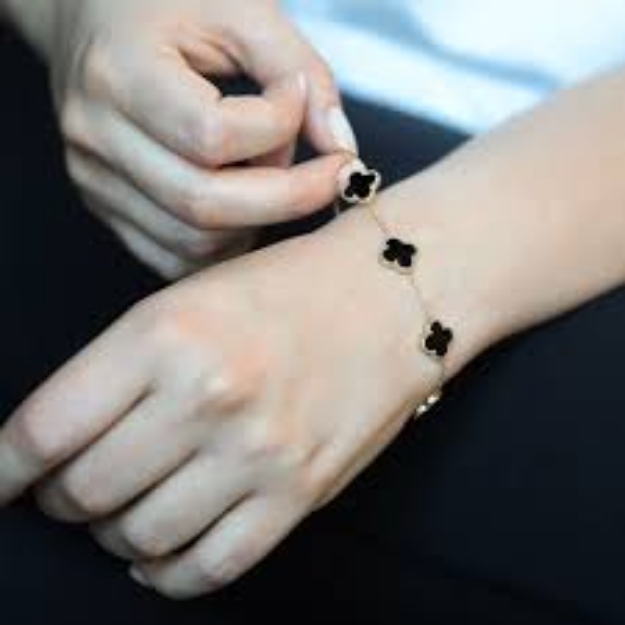 Picture of RBT-SİYAH BONCUKLU BİLEKLİK